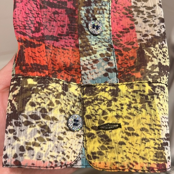 Le Superbe Rainbow Snake Print Blouse - Picture 3 of 5